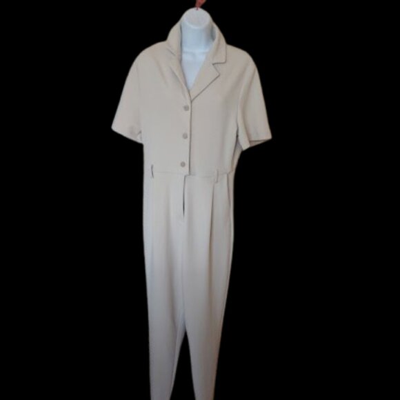 Creme Beige Jumpsuit Size Medium - Picture 1 of 4
